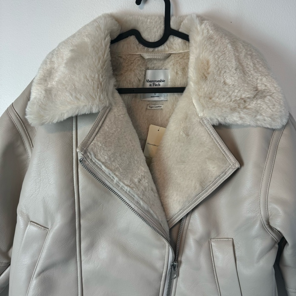 Abercrombie & Fitch Vegan Leather Aviator Jacket Shearling Beige Size L NWT - Picture 8 of 8